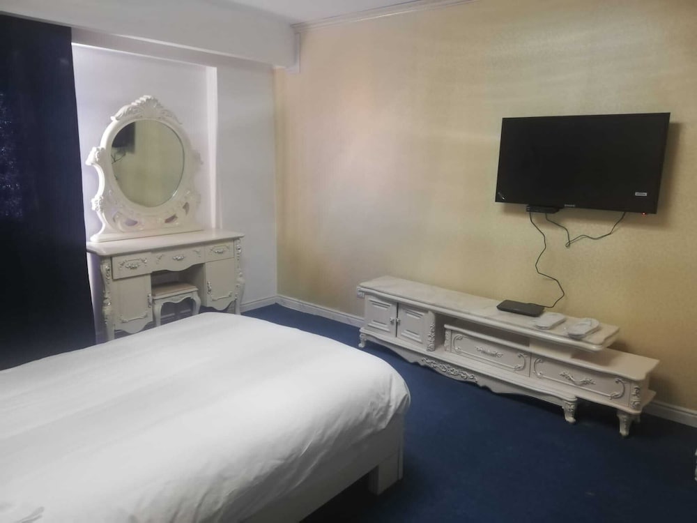 Hotel Aviacion 29/53