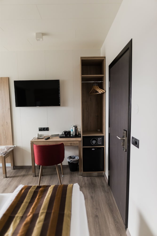 Hotel Duus 8/50