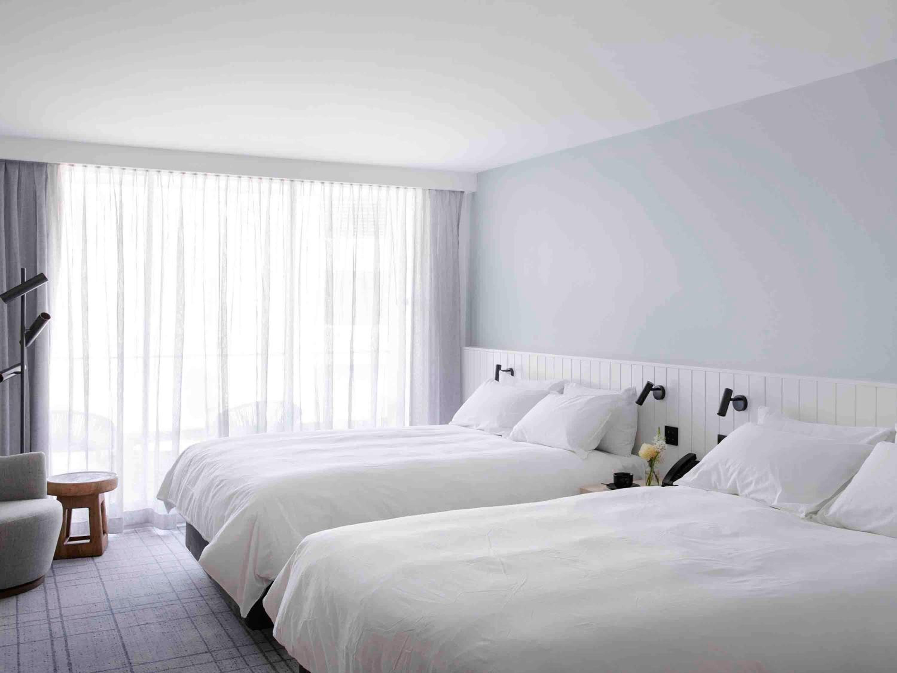 Atrium, Twin Beds، Elysium Manly 2/5