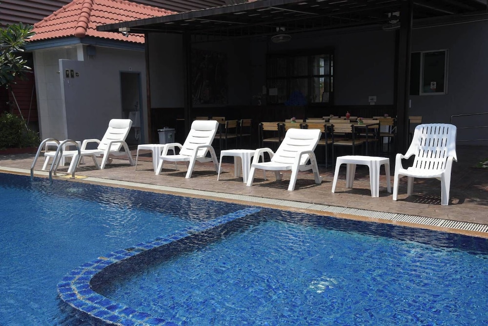 Valhalla Hotel Pattaya 69/75