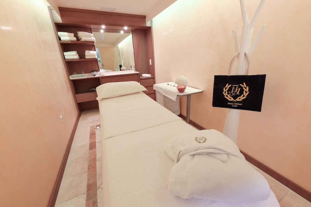 Hostellerie De L Abbaye 13/50