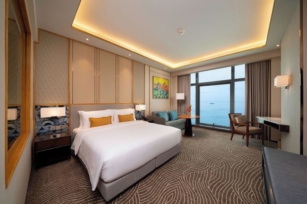 Fili Hotel at NUSTAR Resort & Casino Cebu 23/53