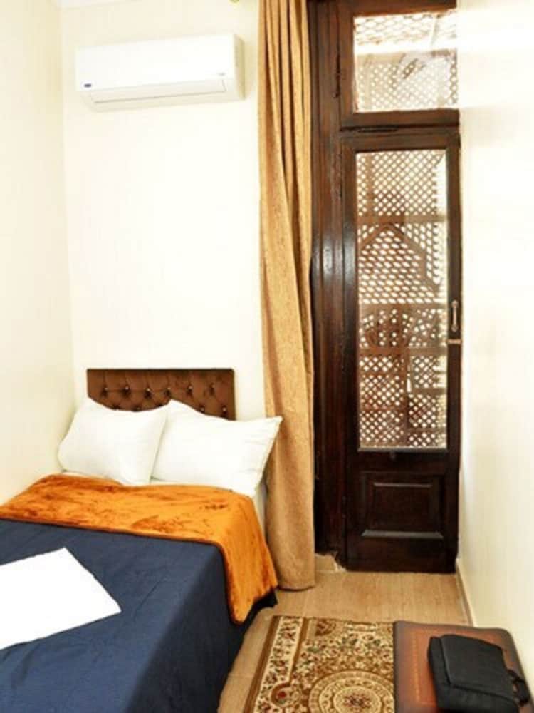 New Panorama Hotel 26/50