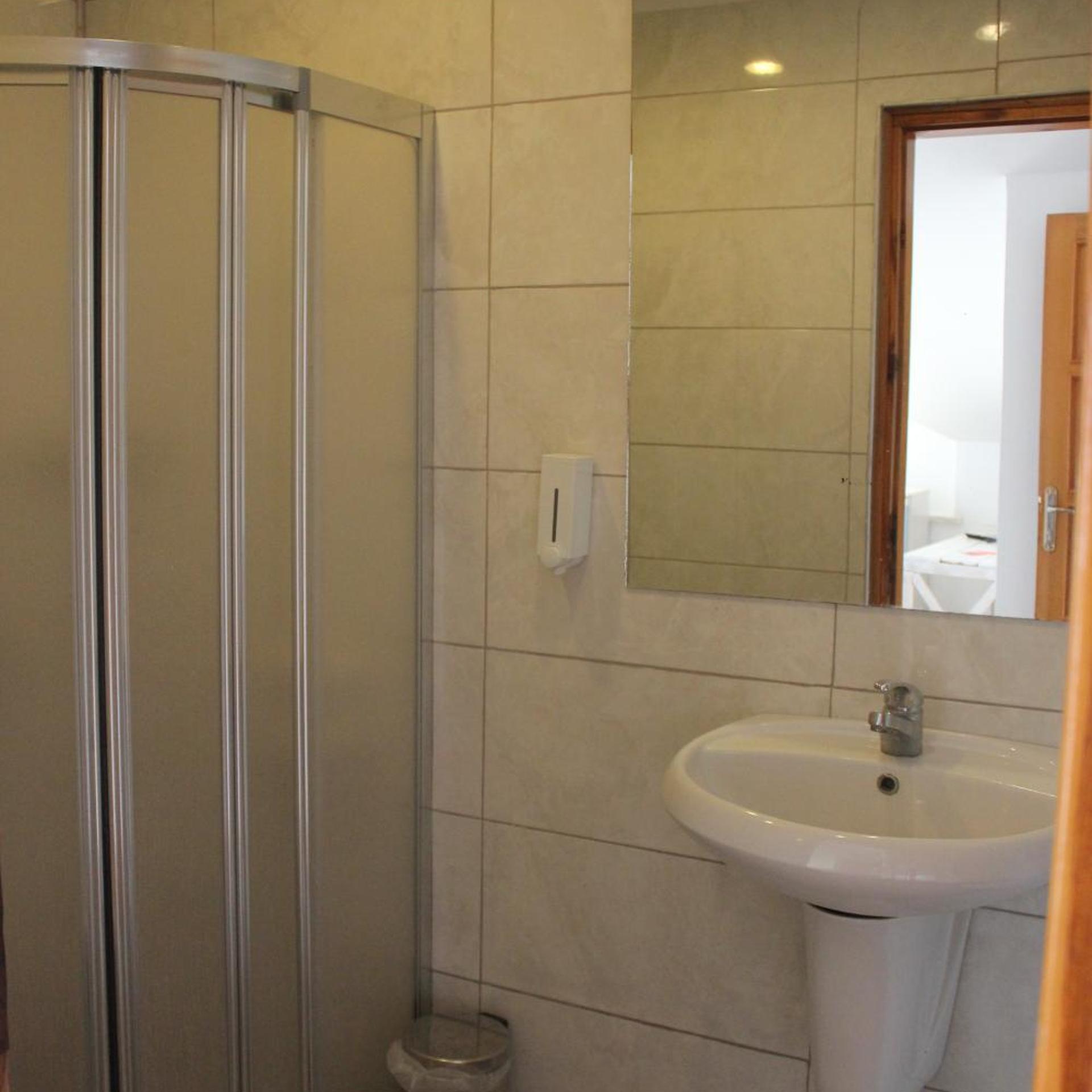 Korsan Ada Hotel 54/58