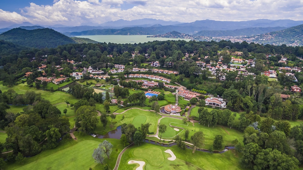 Avandaro Golf And Spa Hotel 68/71