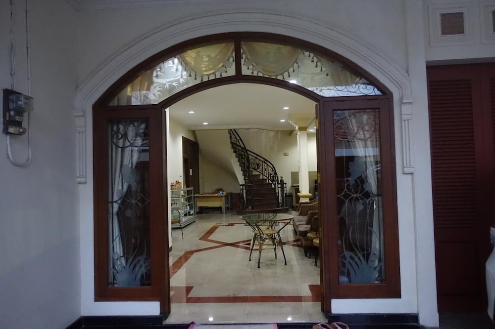 The Backpacker Semarang - Hostel 10/33