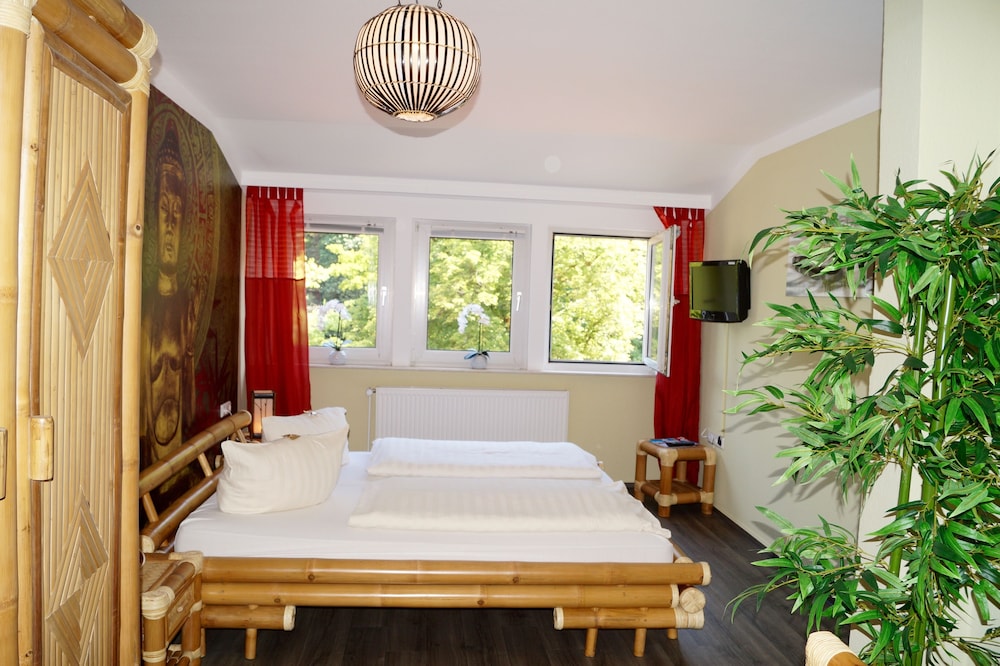 Regiohotel Germania 6/65