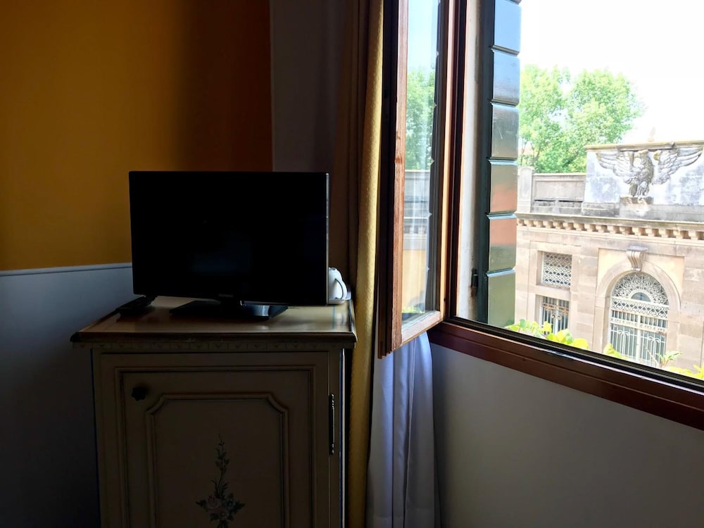 Alla Corte Rossa 7/60