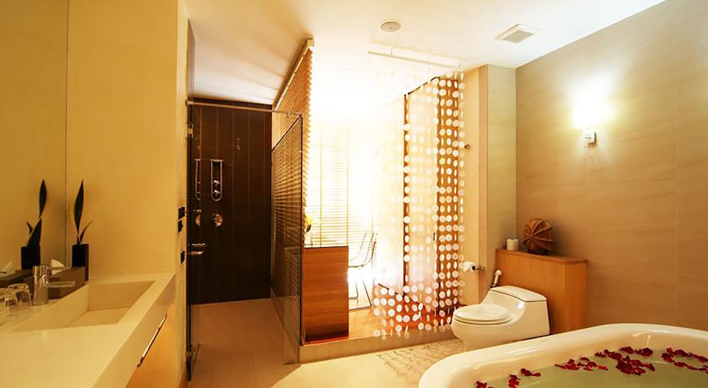 Dune Hua Hin 30/49