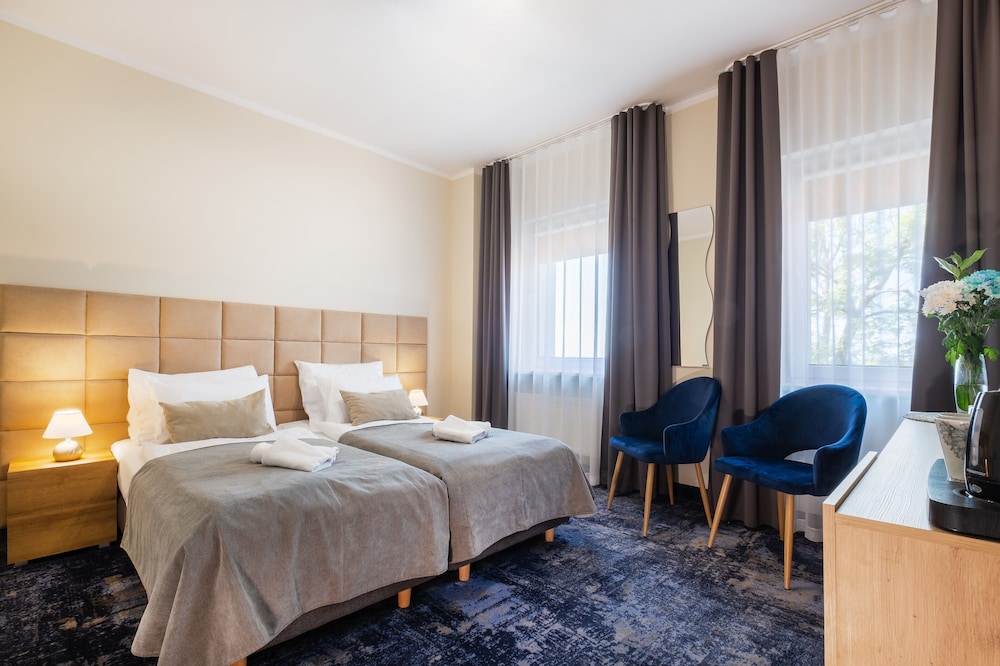CLASSIC, DOUBLE BED, SEA VIEW