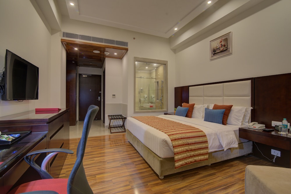 DELUXE, SINGLE BED, ACCESSIBLE
