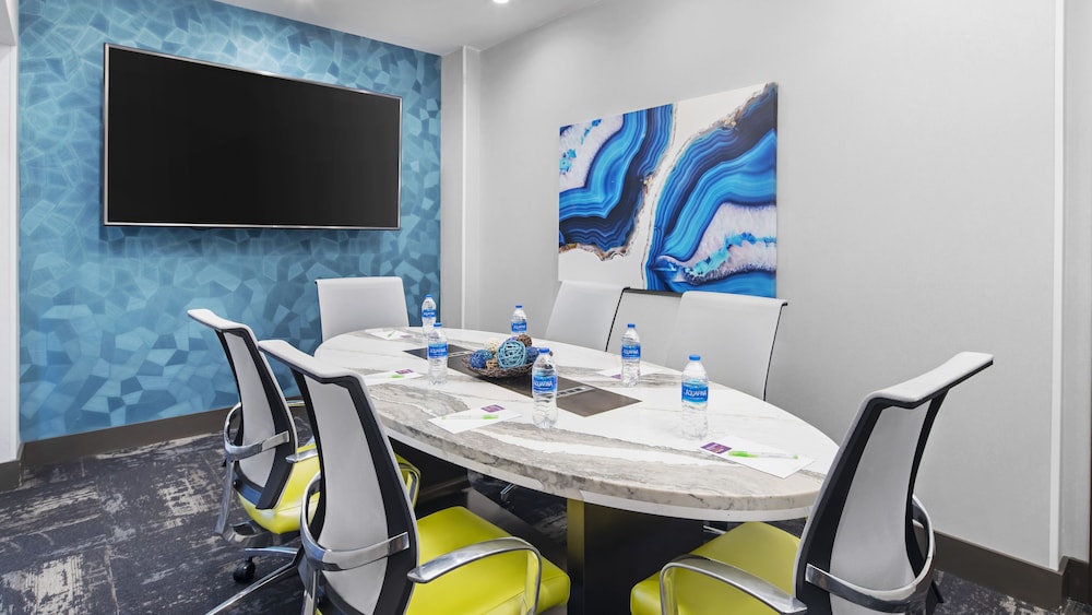 Hyatt Place Jacksonville St. Johns Town Center 42/52
