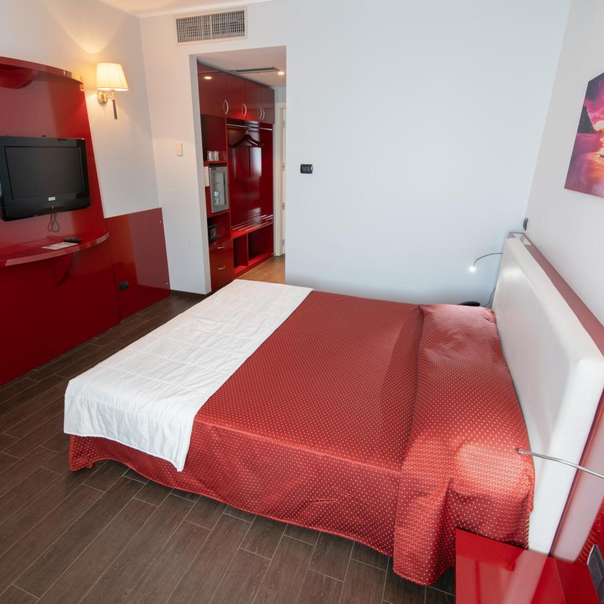 غرفة بسرير مزدوج، Hotel Mediterraneo 10/10