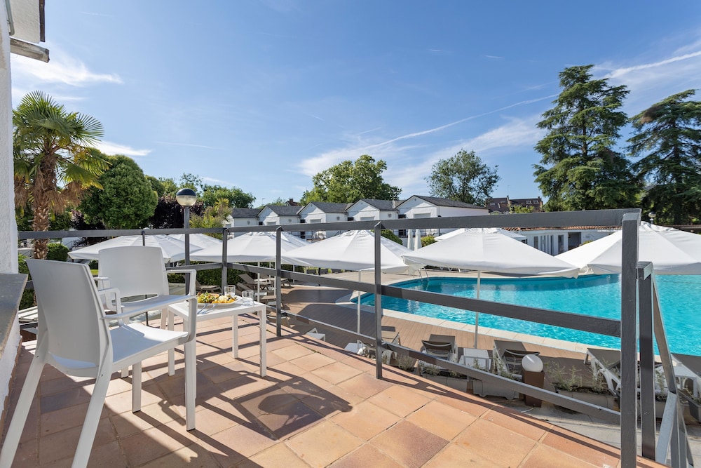 Hotel Best Osuna Madrid Feria 19/50