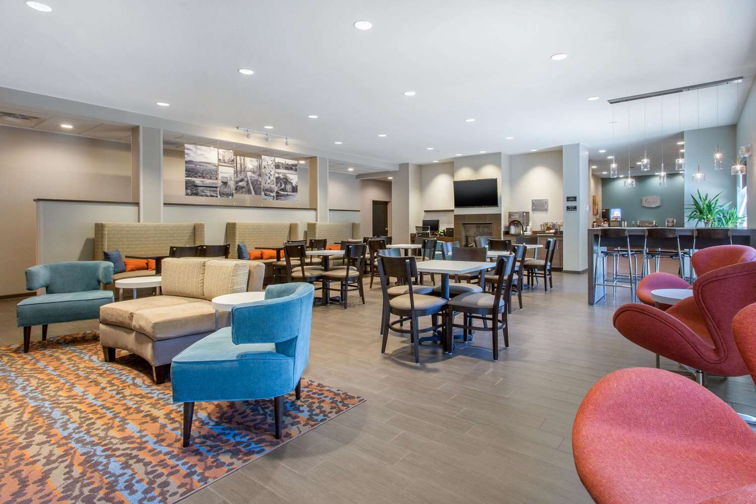 Sleep Inn & Suites Monroe - Woodbury 16/24