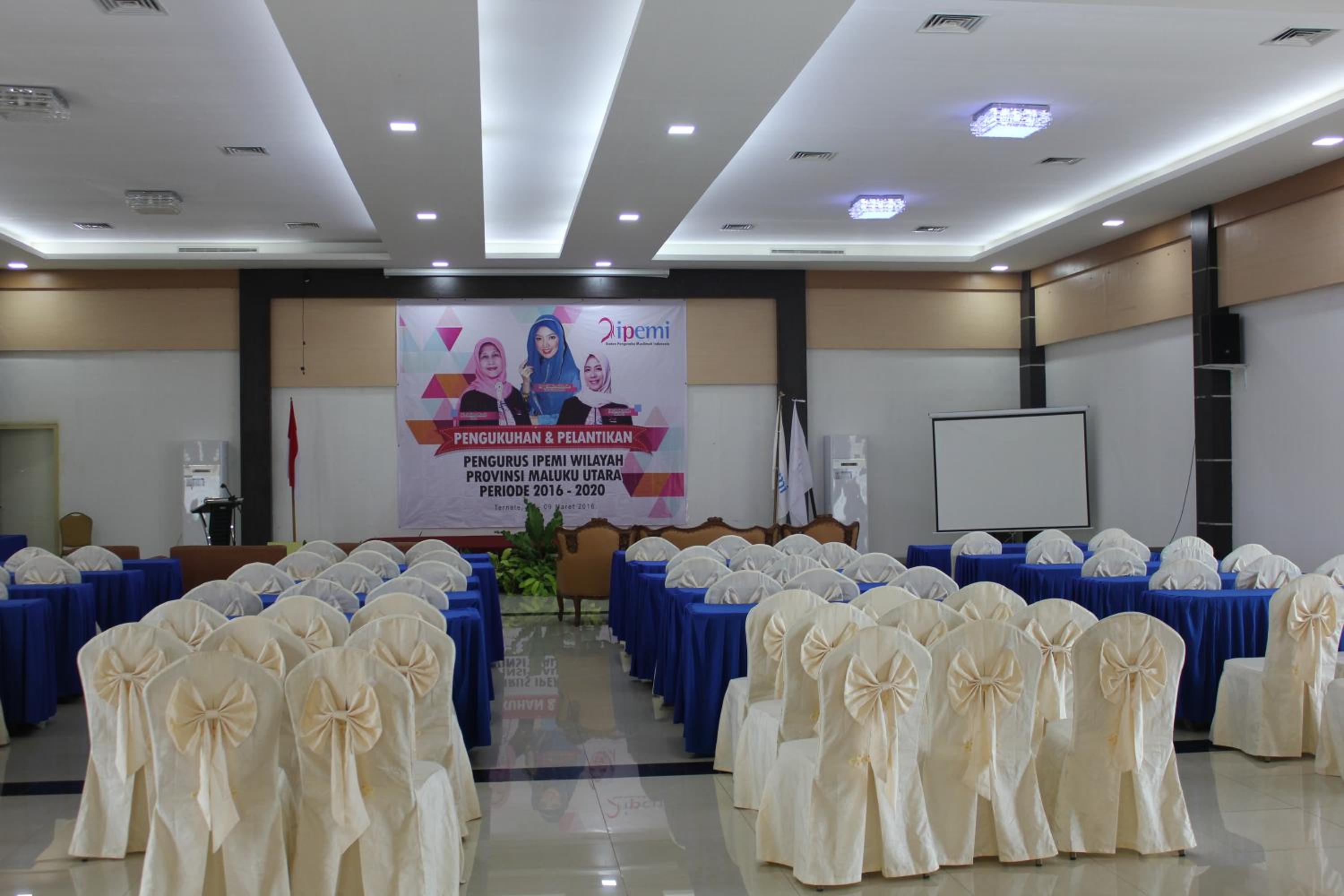 Muara Hotel and Mall Ternate 35/50