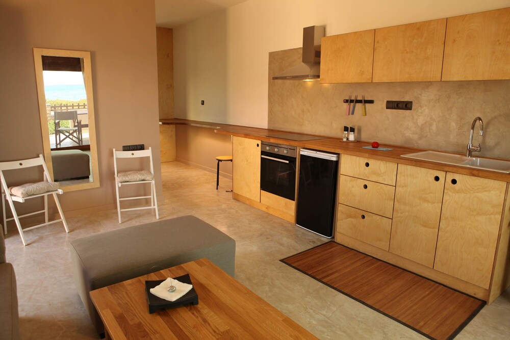 Horizonte Seafront Suites 20/24