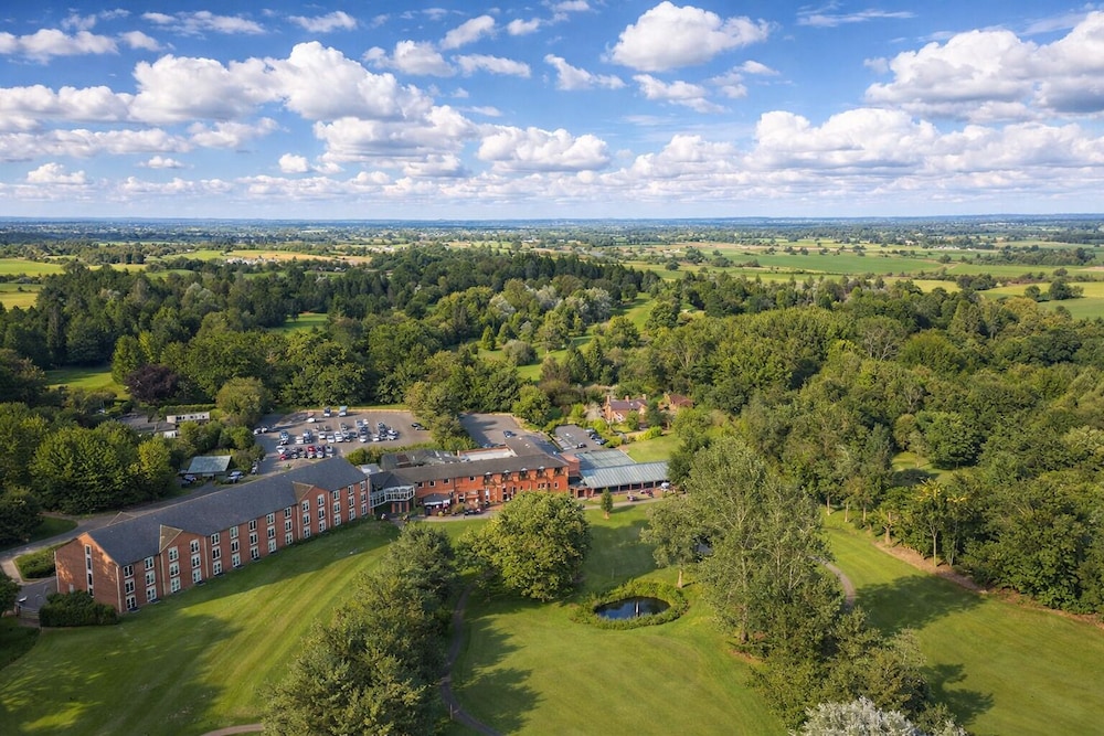 Macdonald Hill Valley Hotel Golf Spa 59/66