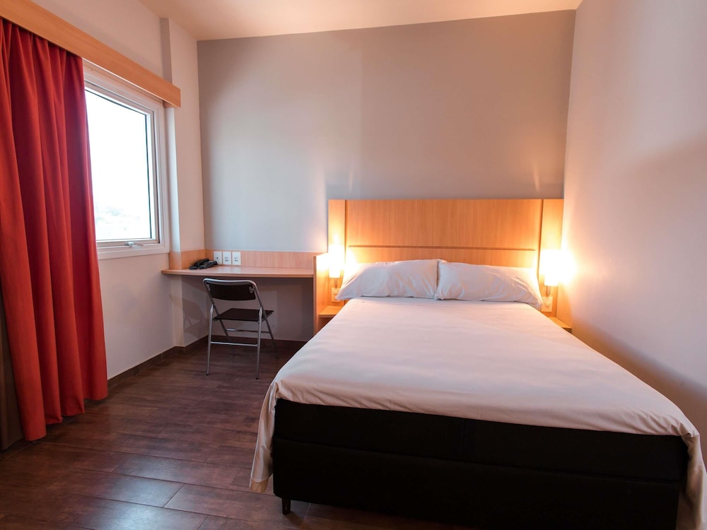 Ibis Presidente Prudente 12/50