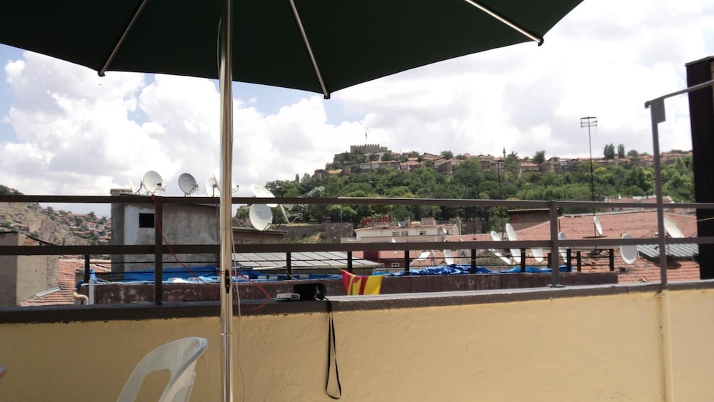 Yavuz Hotel 24/32