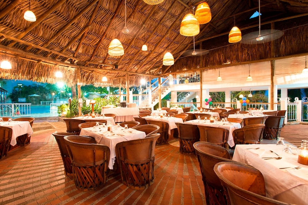 Hotel Decameron Galeon 33/48