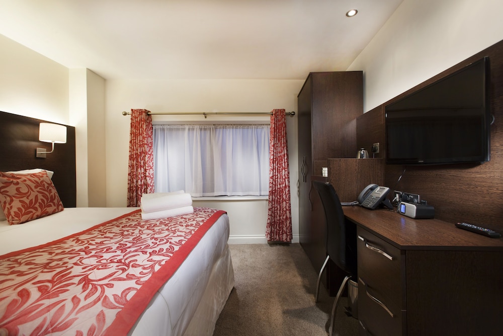 Hotel Shepherds Bush London 44/46