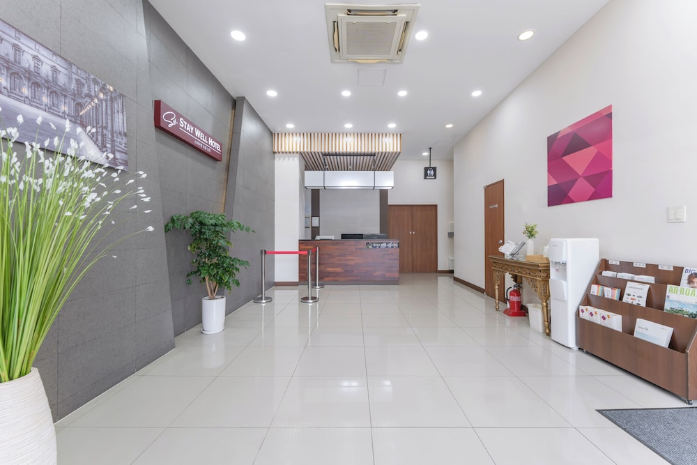 Staywell Hotel 13/50