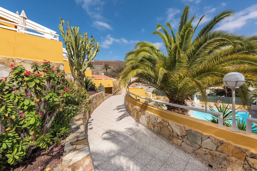 Apartamentos Punta Marina by LIVVO 28/46