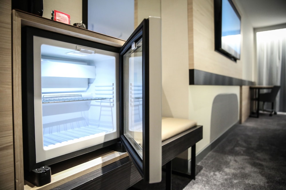 Arena Hotel La Defense 6/21