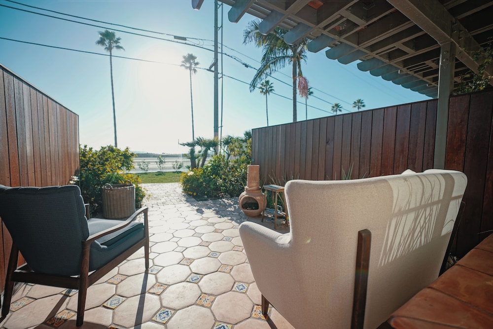 Capistrano Seaside Inn 22/50