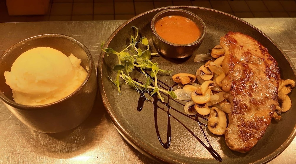 Station House Hotel Letterkenny 25/58