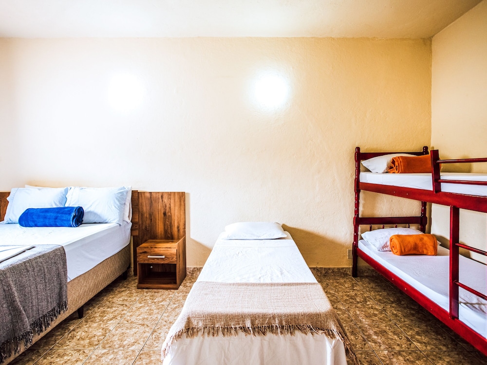 Velinn Hpj Ilhabela Hostel 15/50