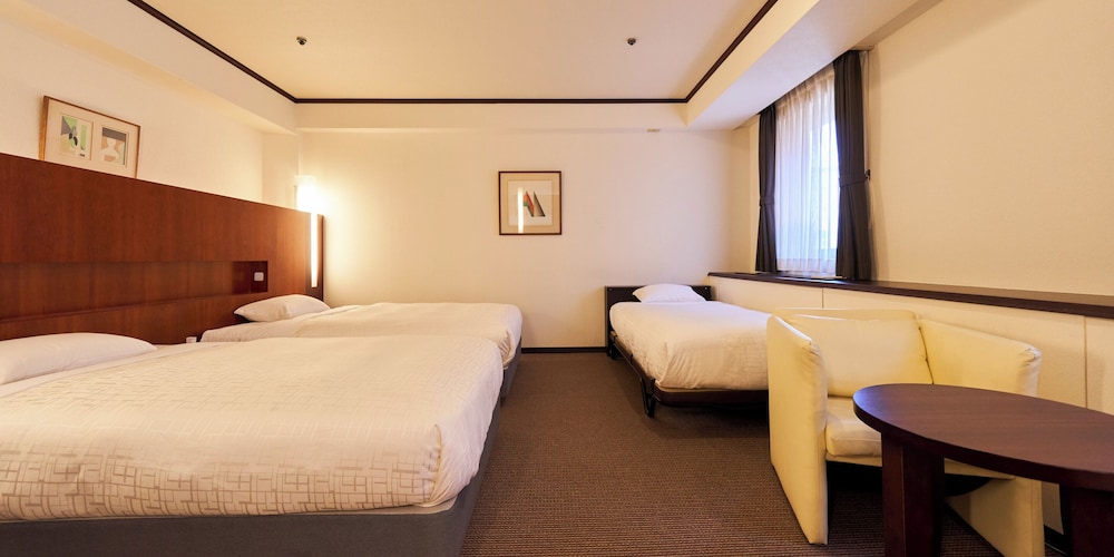Princess Garden Hotel 24/62