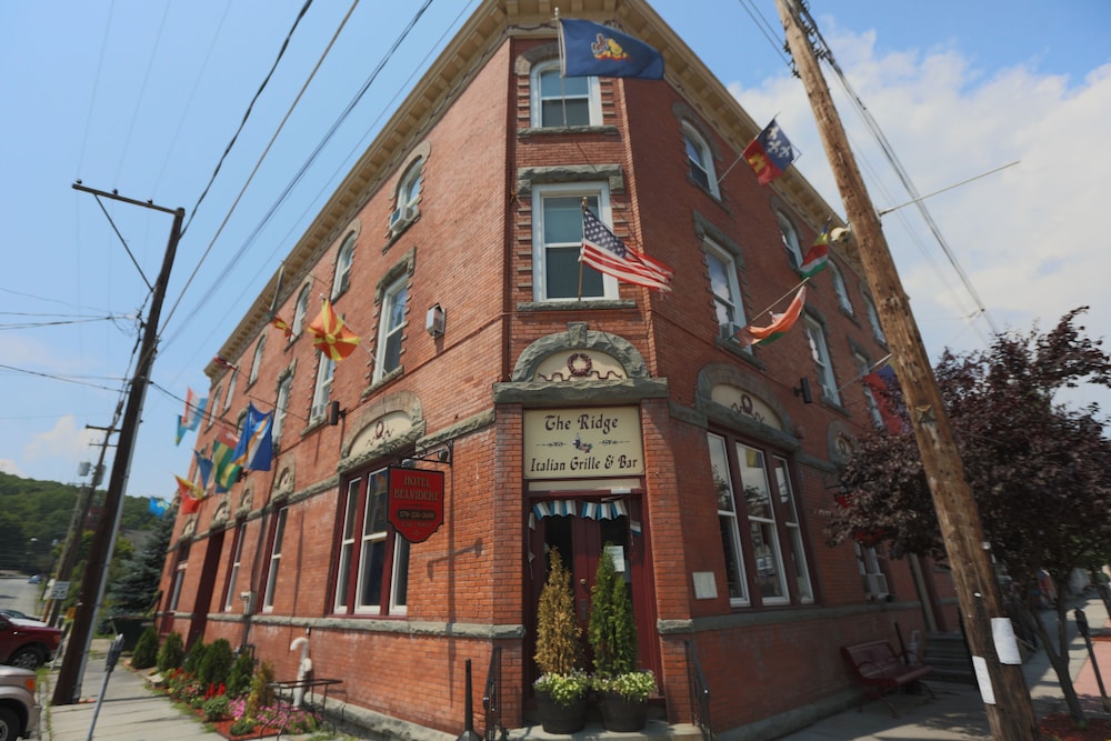 The Hotel Belvidere 3/41