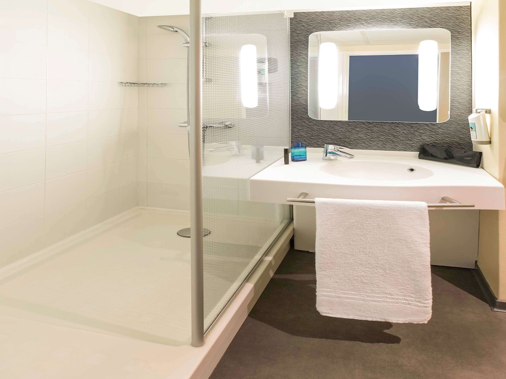 IBIS SAINT DIZIER 12/72