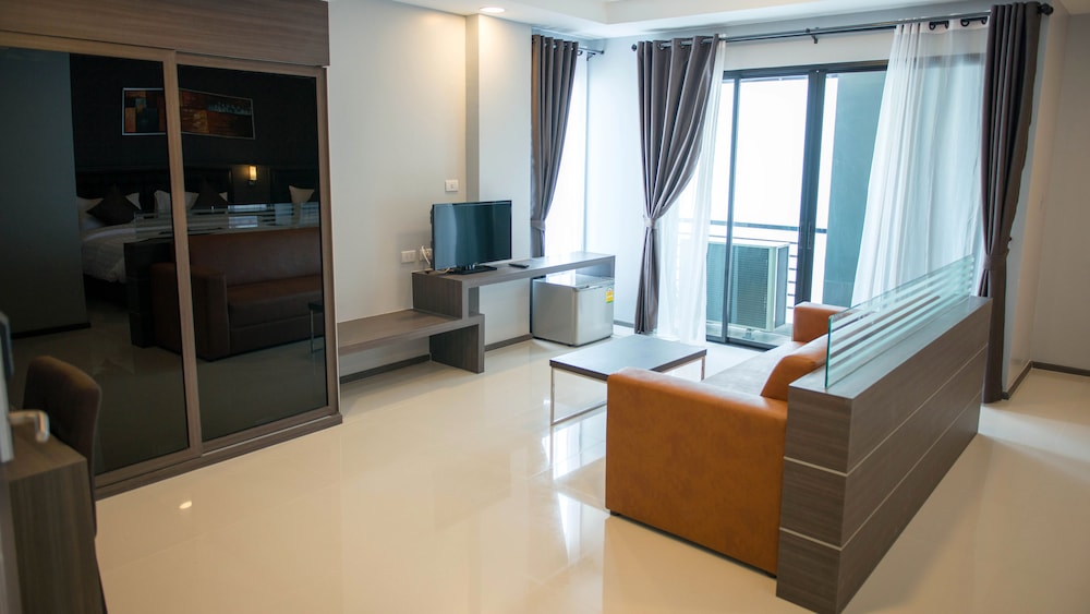Picnic Hotel Bangkok 15/48
