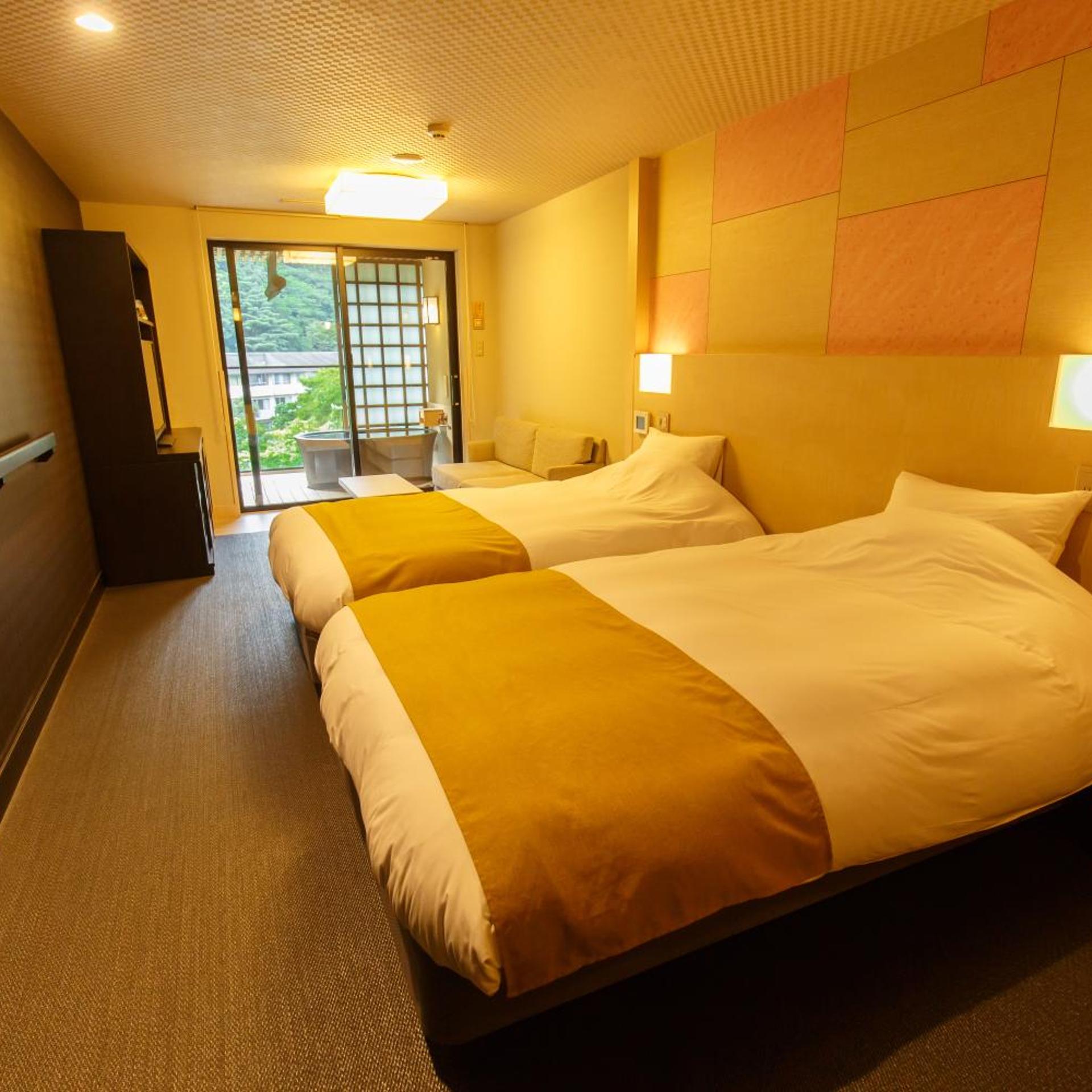 Standard, Twin Beds, Outdoor Bath