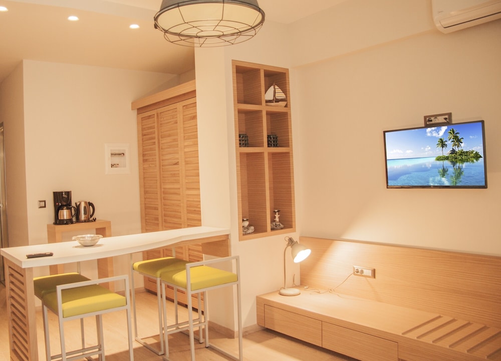 Hotel Christina 30/50