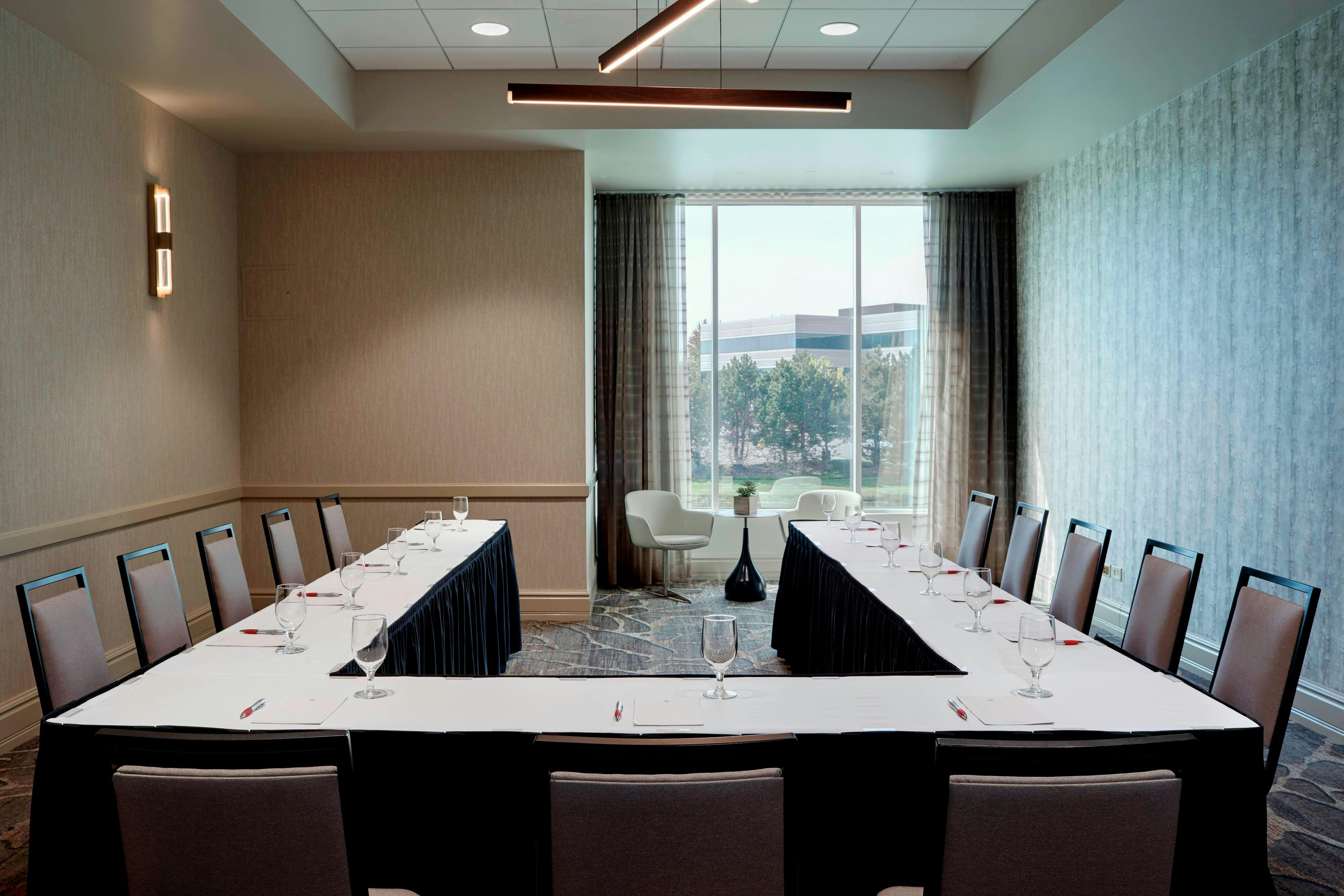 Chicago Marriott Southwest At Burr Ridge 23/28