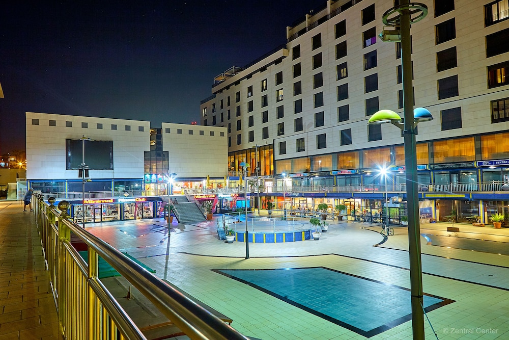 Zentral Center Hotel - Adults Only in Arona