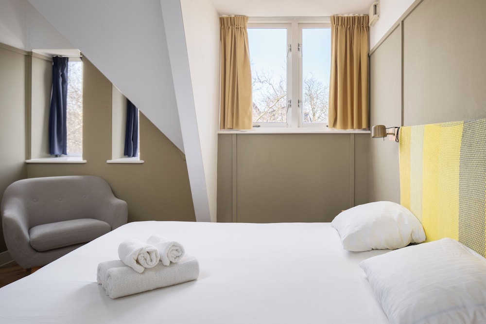 Hotel Light 27/49