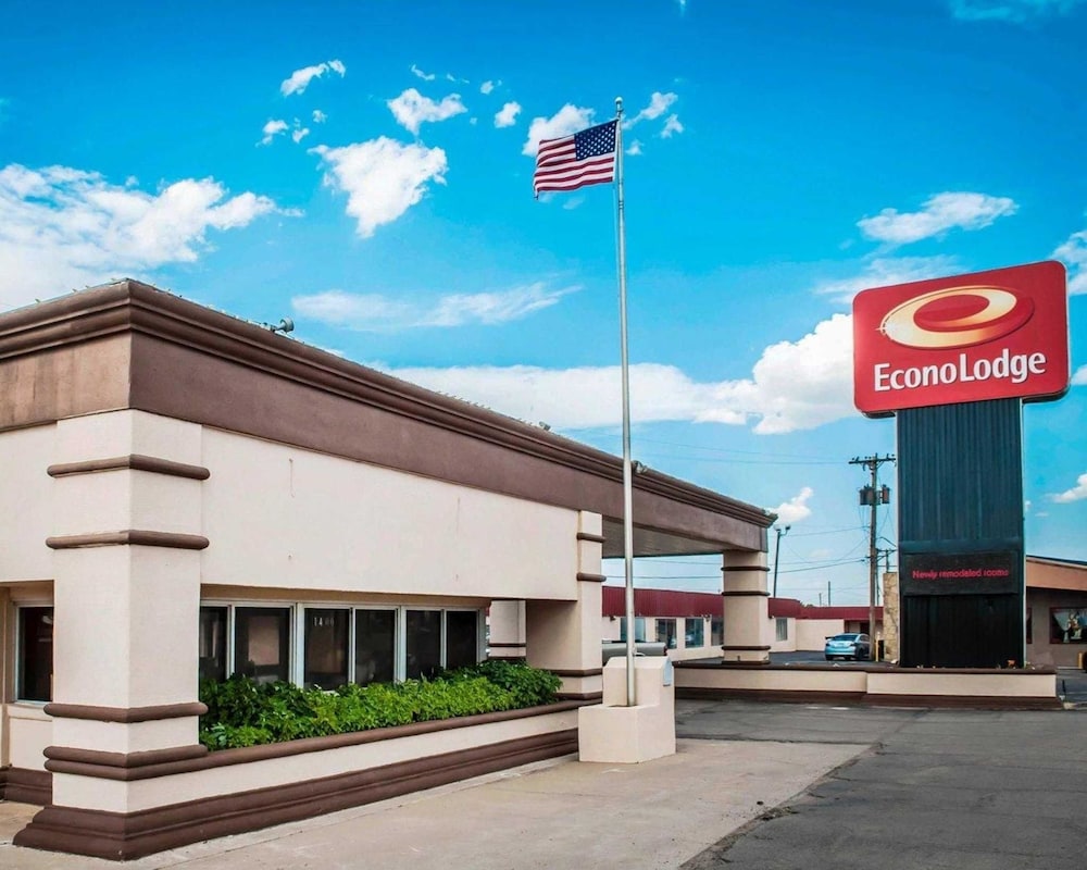 Econo Lodge Clovis 2/58