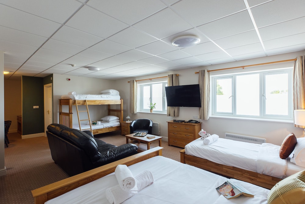 The Woodridge Inn Hotel 21/54