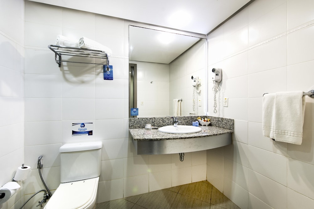 Comfort Suites Macae 16/43