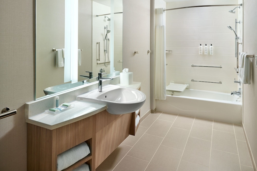 SpringHill Suites by Marriott Arlington TN 25/27
