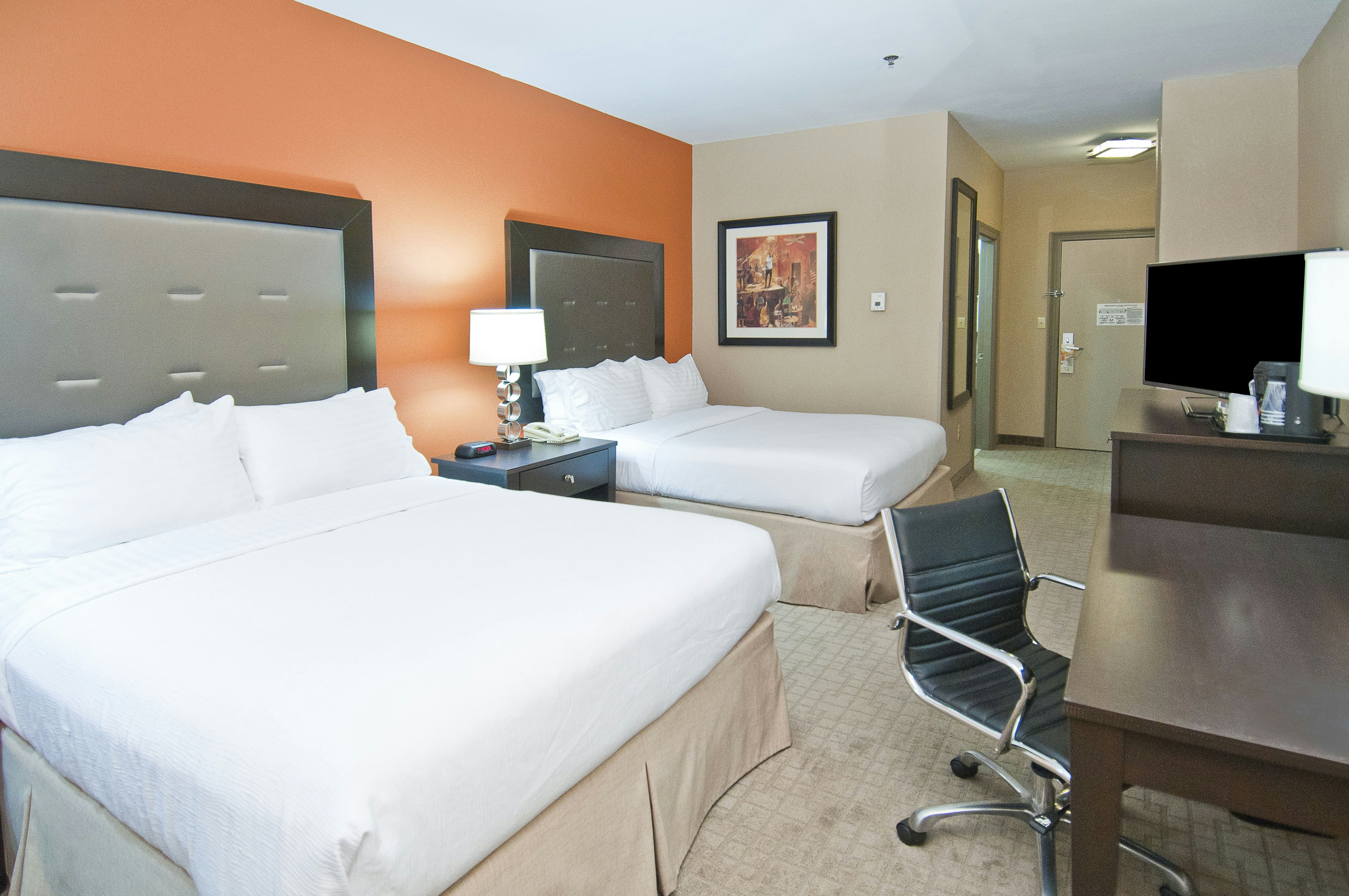 Holiday Inn Hotel Suites Slidell 28/79