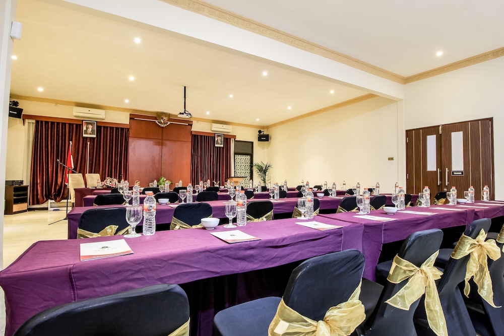 Zamzam Hotel and Convention Batu Powered By Archipelago 47/60