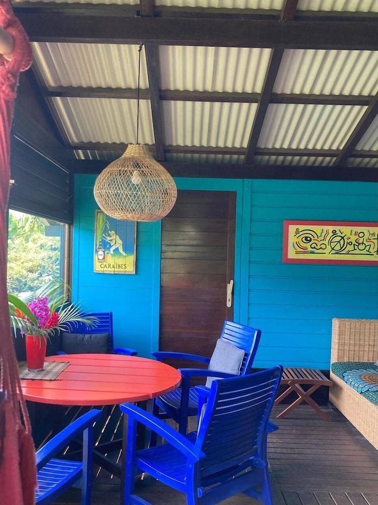 Piton Bungalows 35/50