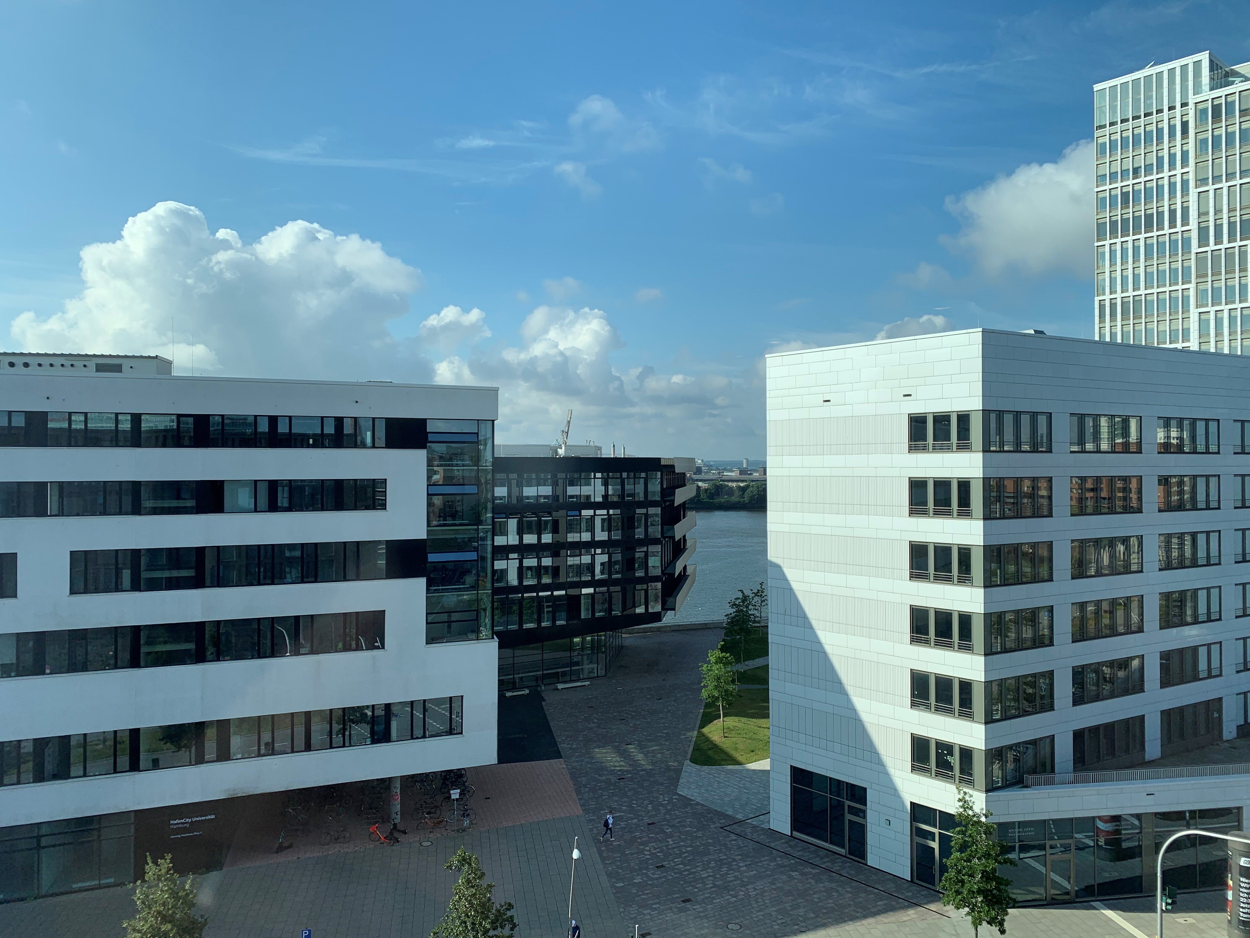 HOLIDAY INN HAMBURG - HAFENCITY 7/75