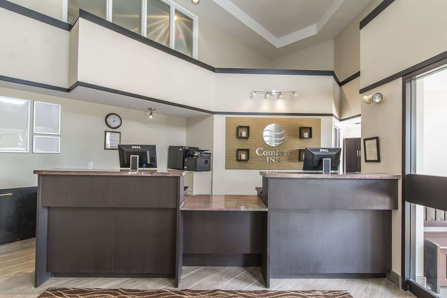 Comfort Inn Huntsville Ontario 3/40